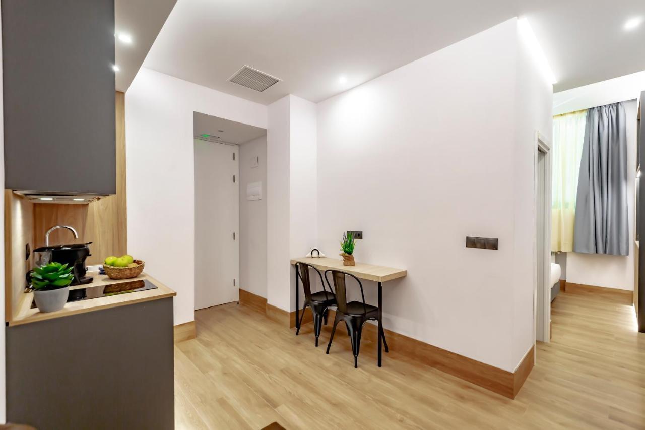 Dobohomes - Montesa 20 Apartamentos Madrid Rom bilde